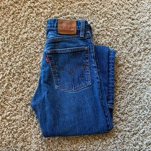Levi’s Wedgie Icon Dark Wash Jeans - Size 24